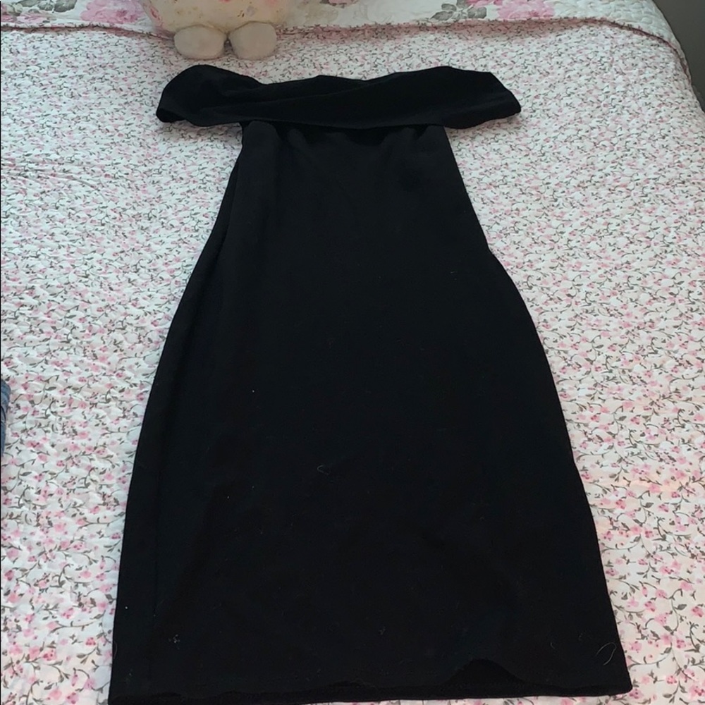 Long black dress